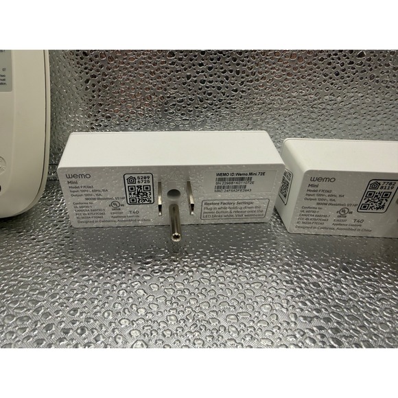 Belkin Wemo Smart Plug WiFi Enabled Home Automation Bundle 4 Pieces - Picture 3 of 4